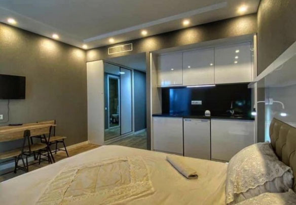 იყიდება 1 ოთახიანი ბინა ქორთიარდ მარიოტში ბათუმში.