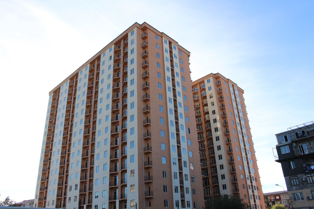 Gewerbeflächen in Batumi — Immobilien-Suchservice von Bauträgern und Eigentümern GEOLN.COM. Foto 1