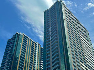 大工作室，功能类似于欧式双人间，位于英雄大道，享有壮观的体育场和山脉景观！ — 来自开发商和业主的房地产搜索引擎 GEOLN.COM. 照片 10