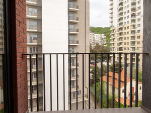 شقق للبيع — ابحث عن عقار قيد الإنشاء أو عقار معاد بيعه مباشرة من المطورين والملاك GEOLN.COM. صورة فوتوغرافية 7