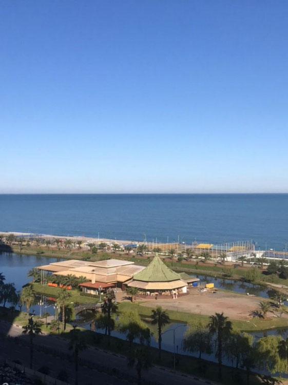 三房公寓出售 — 来自开发商和业主的房地产搜索引擎 GEOLN.COM. 照片 1