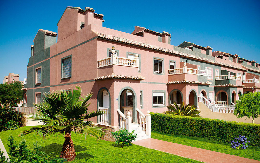 联排别墅 2 卧室 70 平方米，位于西班牙巴尔西卡斯 — 来自开发商和业主的房地产搜索引擎 GEOLN.COM. 照片 1