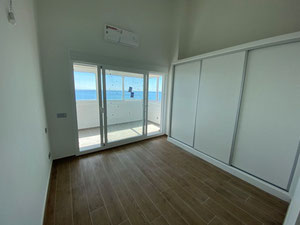 顶层公寓 3 间卧室 151 平方米，位于西班牙埃斯特波纳 — 来自开发商和业主的房地产搜索引擎 GEOLN.COM. 照片 10