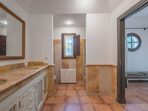 Villa 3 bedrooms 170 m² in Elviria, Spain — Find off-plan property or real estate resale directly from developers and owners GEOLN.COM. Photo 26