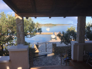 შესანიშნავი სახლი ზღვის პირველ ხაზში — უძრავი ქონების ყიდვა და მფლო ბელებისგან GEOLN.COM. ფოტო 25