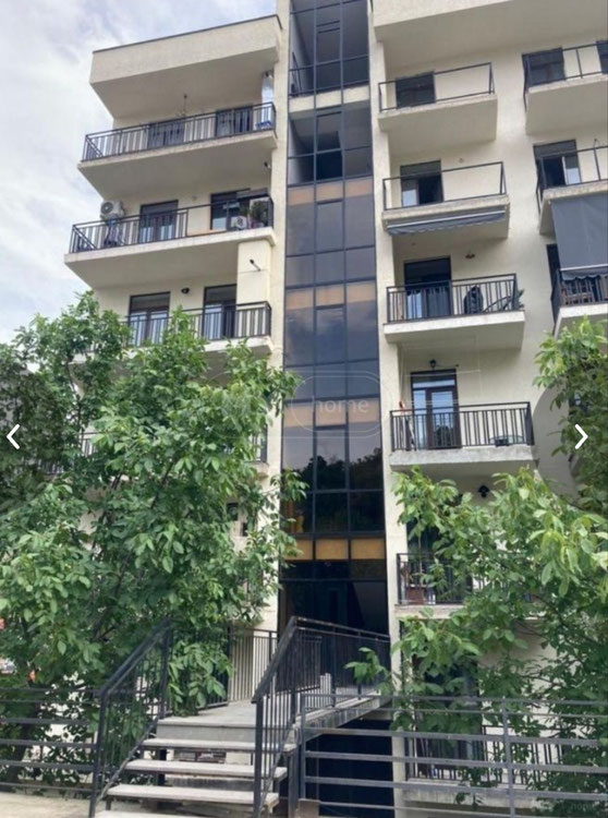 真空 — 来自开发商和业主的房地产搜索引擎 GEOLN.COM. 照片 1