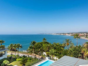 顶层公寓 3 卧室 126 平方米，位于西班牙埃斯特波纳 — 来自开发商和业主的房地产搜索引擎 GEOLN.COM. 照片 8