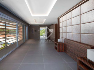 西班牙、加泰罗尼亚、巴塞罗那的山间别墅 — 来自开发商和业主的房地产搜索引擎 GEOLN.COM. 照片 12