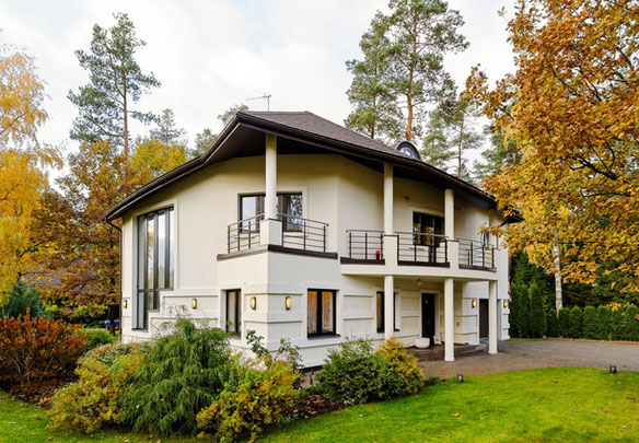 Dom na przedmieściach na Łotwie, region Gerkalne, Upesciems