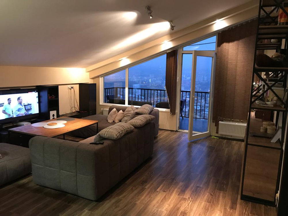 出售3房公寓 — 来自开发商和业主的房地产搜索引擎 GEOLN.COM. 照片 1