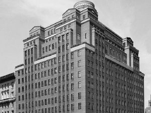 房地产在 737 Park Avenue — look at the real estate search engine GEOLN.COM. 照片 2