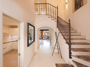 西班牙、安达卢西亚、埃斯特波纳的山区、郊区、森林中的公寓 — 来自开发商和业主的房地产搜索引擎 GEOLN.COM. 照片 4