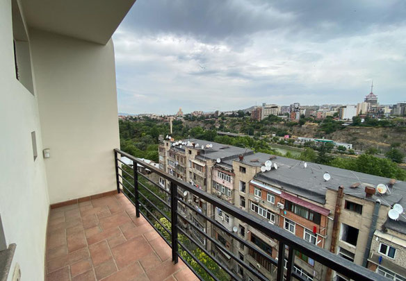 Zu verkaufen 300 m² Maisonette in Tiflis