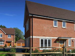 Real estate in Leighwood Fields — look at the real estate search engine GEOLN.COM. Photo 3