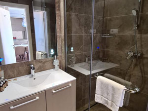 巴统万怡酒店出售的三居室公寓 — 来自开发商和业主的房地产搜索引擎 GEOLN.COM. 照片 14