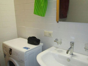 3 кімнатна квартира на Мтацминда. Квартира без посередника в Тбілісі — Пошуковик нерухомості від забудовників і власників GEOLN.COM. Фото 11