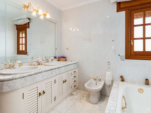 Villa 5 Schlafzimmer 300 m² in El Vicario, Spanien — Immobilien-Suchservice von Bauträgern und Eigentümern GEOLN.COM. Foto 10