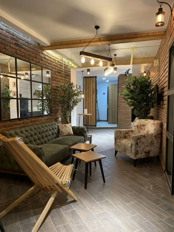 Продається 3-кімнатна квартира. — Пошуковик нерухомості від забудовників і власників GEOLN.COM. Фото 1