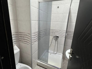 紧急出售舒适宽敞的公寓 — 来自开发商和业主的房地产搜索引擎 GEOLN.COM. 照片 9