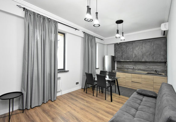 Sprzedam 3-pokojowe mieszkanie w nowym budownictwie przy ul. Komitasa, 64 m², wysokie sufity, 8/17 piętro