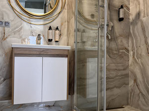 高端公寓，配有设计师装修 — 来自开发商和业主的房地产搜索引擎 GEOLN.COM. 照片 16