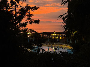 דירה עם חדר שינה נפרד ומרפסת ב"דREAMLAND OASIS" היוקרתי עם נוף לים! — חיפוש נדל"ן מפרטי ומקבלן GEOLN.COM. תמונה 3