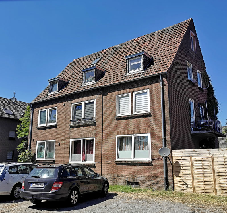 Niemcy. Emmerich nad Renem. Budynek dochodowy 435m2 — Wyszukiwarka nieruchomości od deweloperów i właścicieli GEOLN.COM. Zdjęcie 1