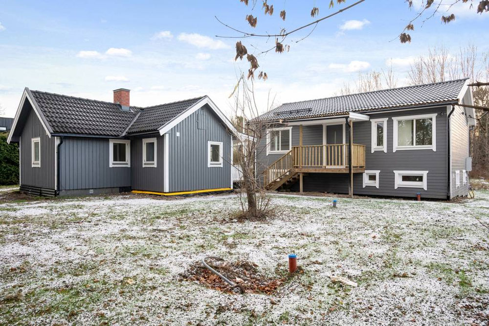 房地产在 Apelvagen 15 — look at the real estate search engine GEOLN.COM. 照片 1