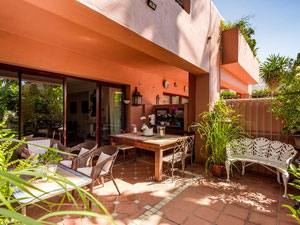 联排别墅 4 卧室 290 m² 在 Puente Romano, 西班牙 — 来自开发商和业主的房地产搜索引擎 GEOLN.COM. 照片 7