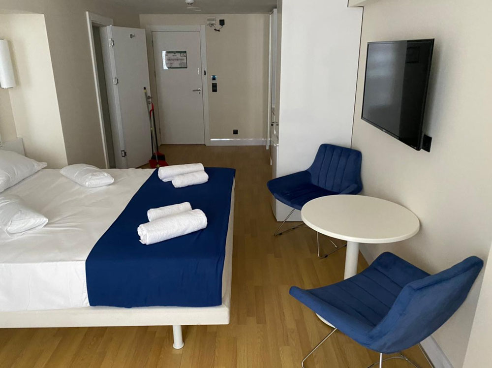 奥比市海景一室公寓 — 来自开发商和业主的房地产搜索引擎 GEOLN.COM. 照片 1