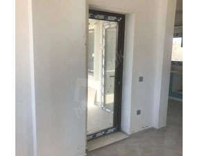 Villa Triplex. 2 Entradas Separadas del Propietario. — Encuentre propiedades fuera del plan o reventa de bienes inmuebles directamente de desarrolladores y propietarios GEOLN.COM. Foto 9