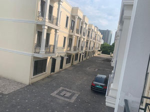 巴统联排别墅 — 来自开发商和业主的房地产搜索引擎 GEOLN.COM. 照片 2