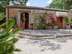 旅馆（旅馆）在山上，在郊区，在意大利，西西里岛，恩纳的森林里 — 来自开发商和业主的房地产搜索引擎 GEOLN.COM. 照片 5