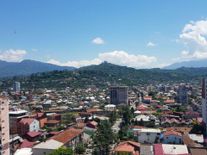 业主在新建筑中的黑框 — 来自开发商和业主的房地产搜索引擎 GEOLN.COM. 照片 6