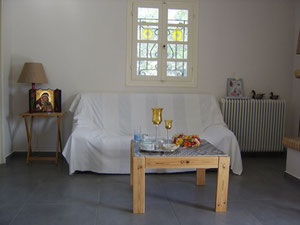 სახლი ზღვის პირას საბერძნეთში, ლუტრაკი — უძრავი ქონების ყიდვა და მფლო ბელებისგან GEOLN.COM. ფოტო 2