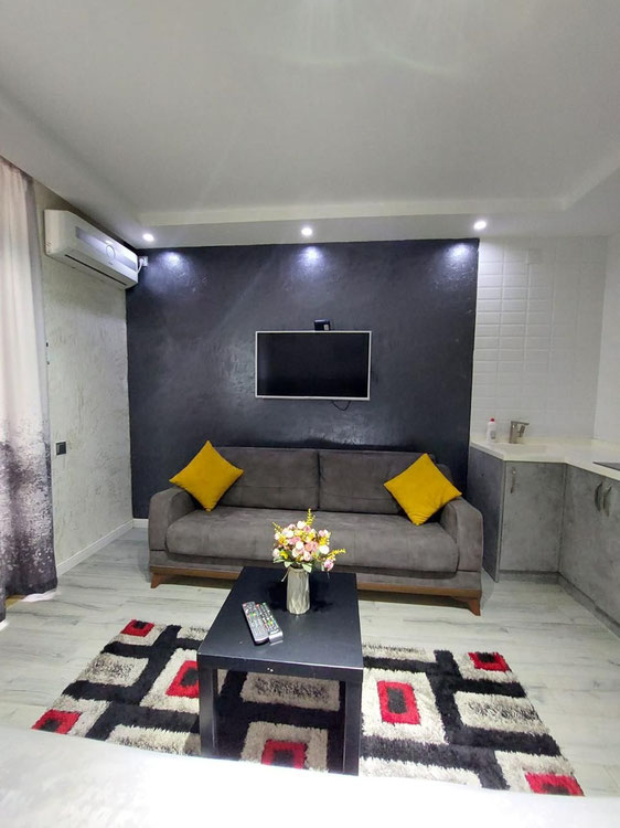 海边公寓 — 来自开发商和业主的房地产搜索引擎 GEOLN.COM. 照片 1