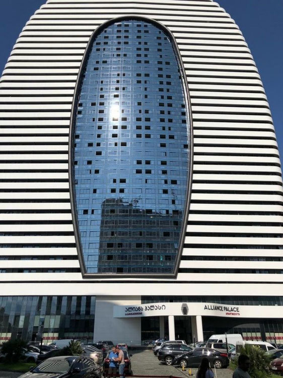 出售巴统万怡酒店的 2 室公寓。 — 来自开发商和业主的房地产搜索引擎 GEOLN.COM. 照片 1