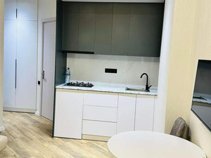 出售巴图米的公寓 — 来自开发商和业主的房地产搜索引擎 GEOLN.COM. 照片 2