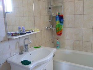 სახლი ბულგარეთში, დობრიჩის რაიონის სოფელში — უძრავი ქონების ყიდვა და მფლო ბელებისგან GEOLN.COM. ფოტო 8