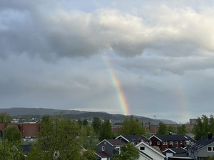 Moderne 3-Zimmer-Eckwohnung im beliebten Tyholt. Gute Sonnen- und Aussichtsmöglichkeiten. Parkmöglichkeiten. Küche von 2019. — Immobilien-Suchservice von Bauträgern und Eigentümern GEOLN.COM. Foto 25
