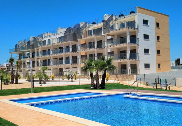 Piso 3 habitaciones 95 m² en Villamartín, España
