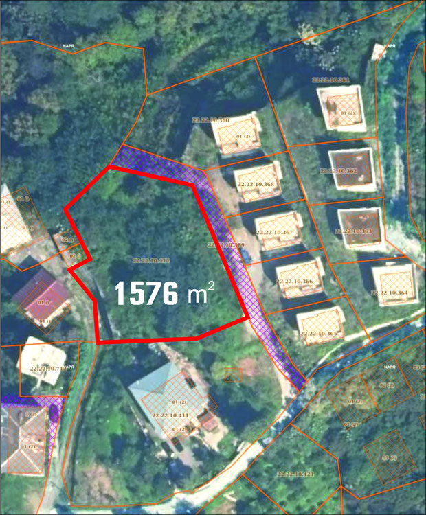 Se vende un terreno con vista al mar y a las montañas — Encuentre propiedades fuera del plan o reventa de bienes inmuebles directamente de desarrolladores y propietarios GEOLN.COM. Foto 1