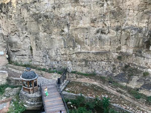 3 кімнатна квартира в Сололакі. Квартира без посередника в Тбілісі — Пошуковик нерухомості від забудовників і власників GEOLN.COM. Фото 8