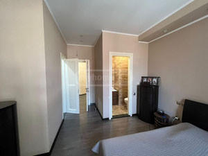 Простора квартира в центрі Батумі з повним ремонтом та меблями — Пошуковик нерухомості від забудовників і власників GEOLN.COM. Фото 3