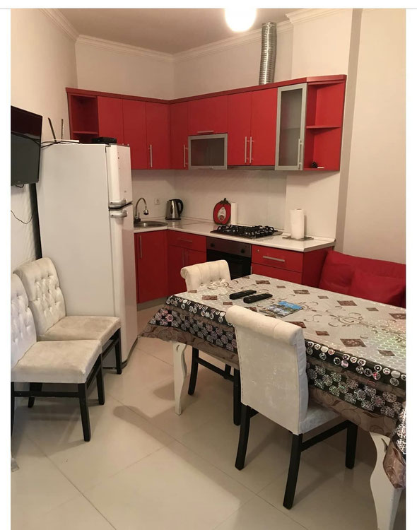 巴统待售公寓 — 来自开发商和业主的房地产搜索引擎 GEOLN.COM. 照片 1