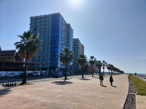 在巴统出售公寓 — 来自开发商和业主的房地产搜索引擎 GEOLN.COM. 照片 3