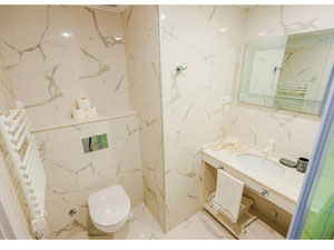 巴统万怡酒店出售的一室公寓。 — 来自开发商和业主的房地产搜索引擎 GEOLN.COM. 照片 4