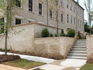 Real estate in The Park at Historic Roswell — look at the real estate search engine GEOLN.COM. Photo 5