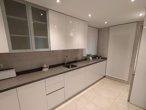 ბინა 2 ოთახიანი 120 მ² პუერტო ბანუსში — Playa del Duque, ესპანეთი — უძრავი ქონების ყიდვა და მფლო ბელებისგან GEOLN.COM. ფოტო 4