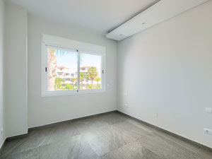 公寓 2 卧室 102 平方米，位于西班牙埃斯特波纳 — 来自开发商和业主的房地产搜索引擎 GEOLN.COM. 照片 8